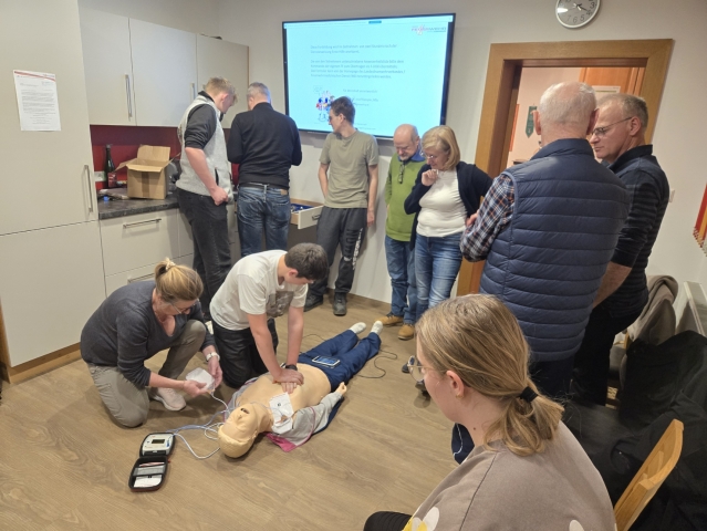 Defibrillator Schulung 11022025