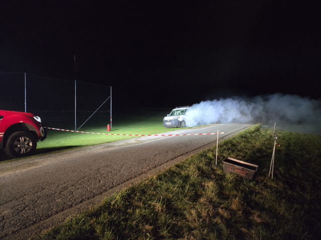 Fahrzeugbrand mit Gefahrgut