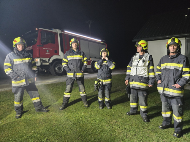 Fahrzeugbrand mit Gefahrgut